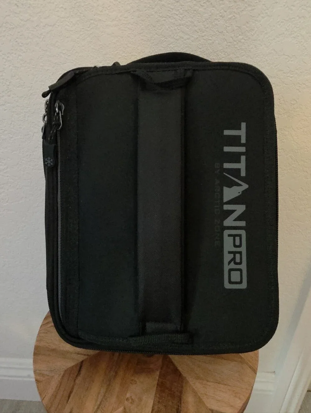 Titan PRO Black Expandable Lunch Bag By Artic Zone, With Ice Packs